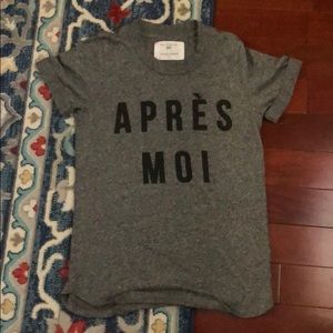 Anthropologie relaxed “Apres moi” t-shirt